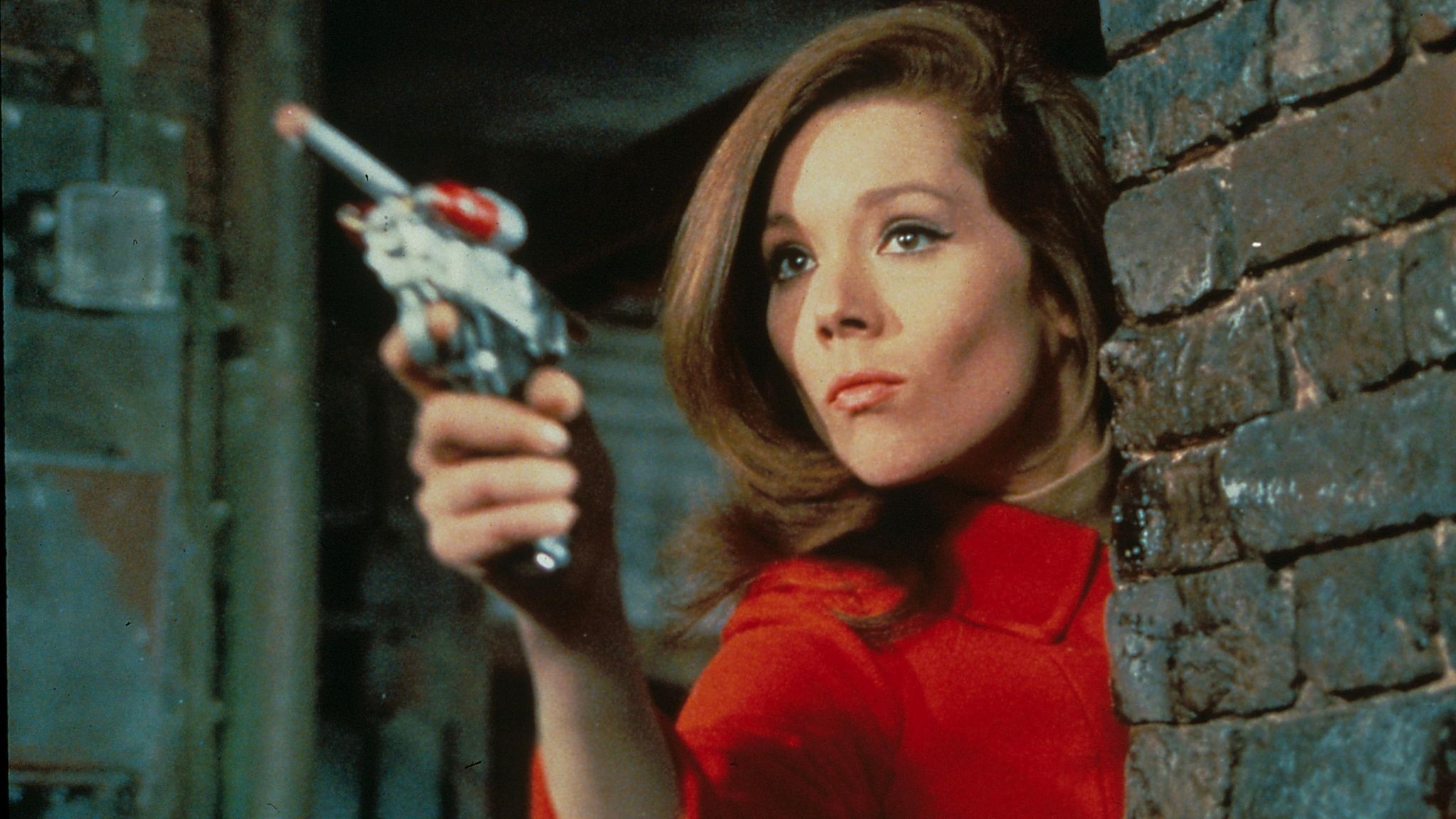 'Bond Girl' Diana Rigg qua doi hinh anh