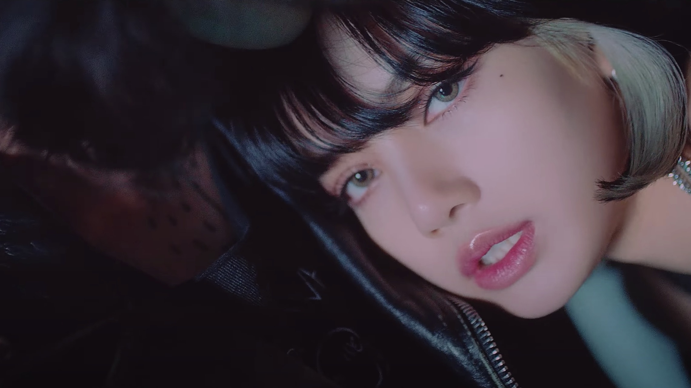 Lovesick Girls ảnh 2 Lovesick Girls anh 2