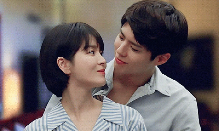 Tin don tinh ai voi Song Hye Kyo co lam sup do hinh anh Park Bo Gum? hinh anh