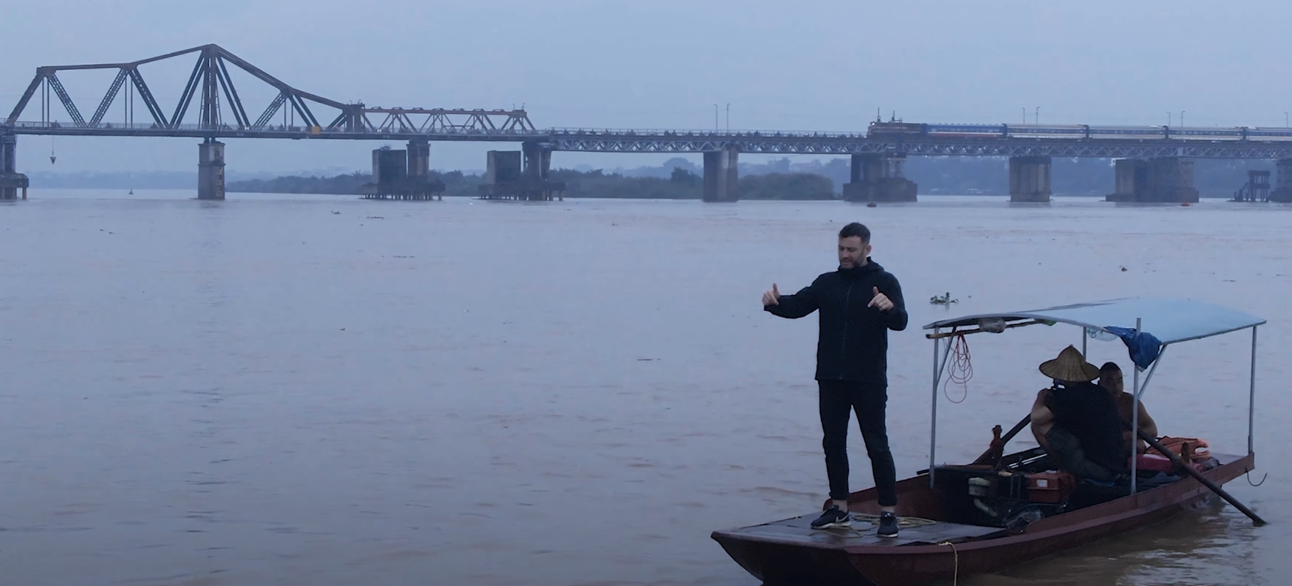 rapper Anh rap về Hà Nội ảnh 4 rapper Anh rap ve Ha Noi anh 4