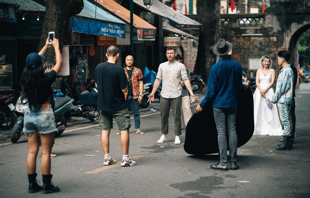 rapper Anh rap về Hà Nội ảnh 1 rapper Anh rap ve Ha Noi anh 1