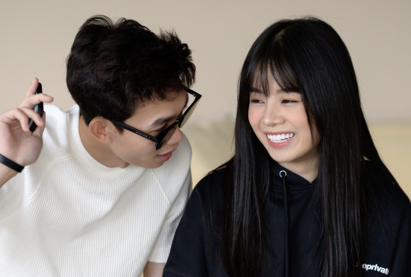 Khoanh khac tinh cam cua Hong Thanh va DJ Mie hinh anh