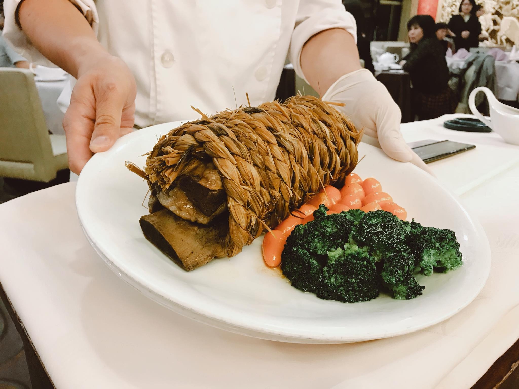 Ca si Quang Vinh di du lich anh 13