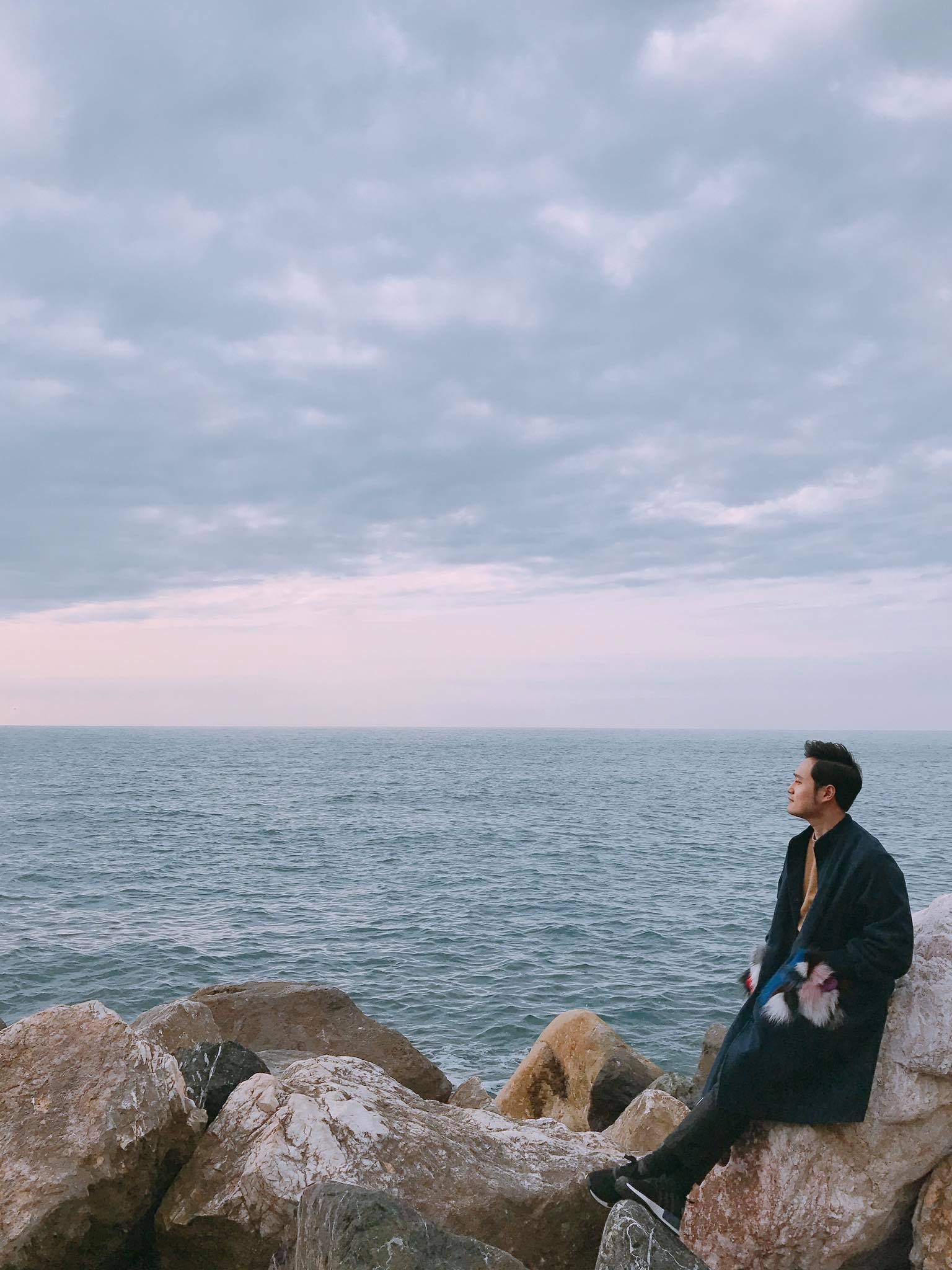 Ca si Quang Vinh di du lich anh 23