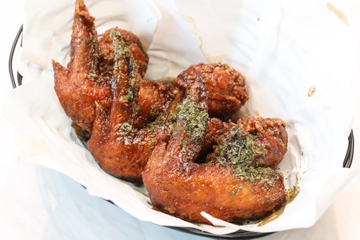 Dung giam can nua, den Singapore thuong thuc ga ran thoi! hinh anh