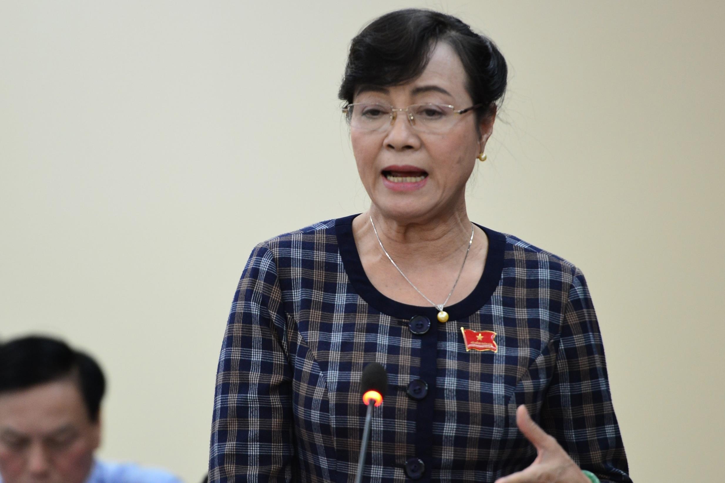 Ba Nguyen Thi Quyet Tam de nghi giai phong khu nha tam cu o Thu Thiem hinh anh