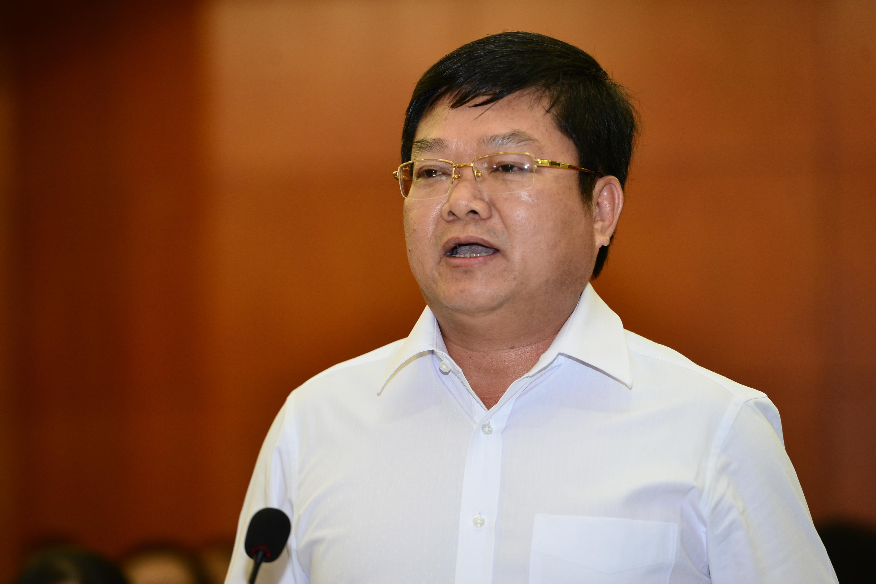 Mot so doi tuong xit son, do bien canh bao du an 'ma' o TP.HCM hinh anh