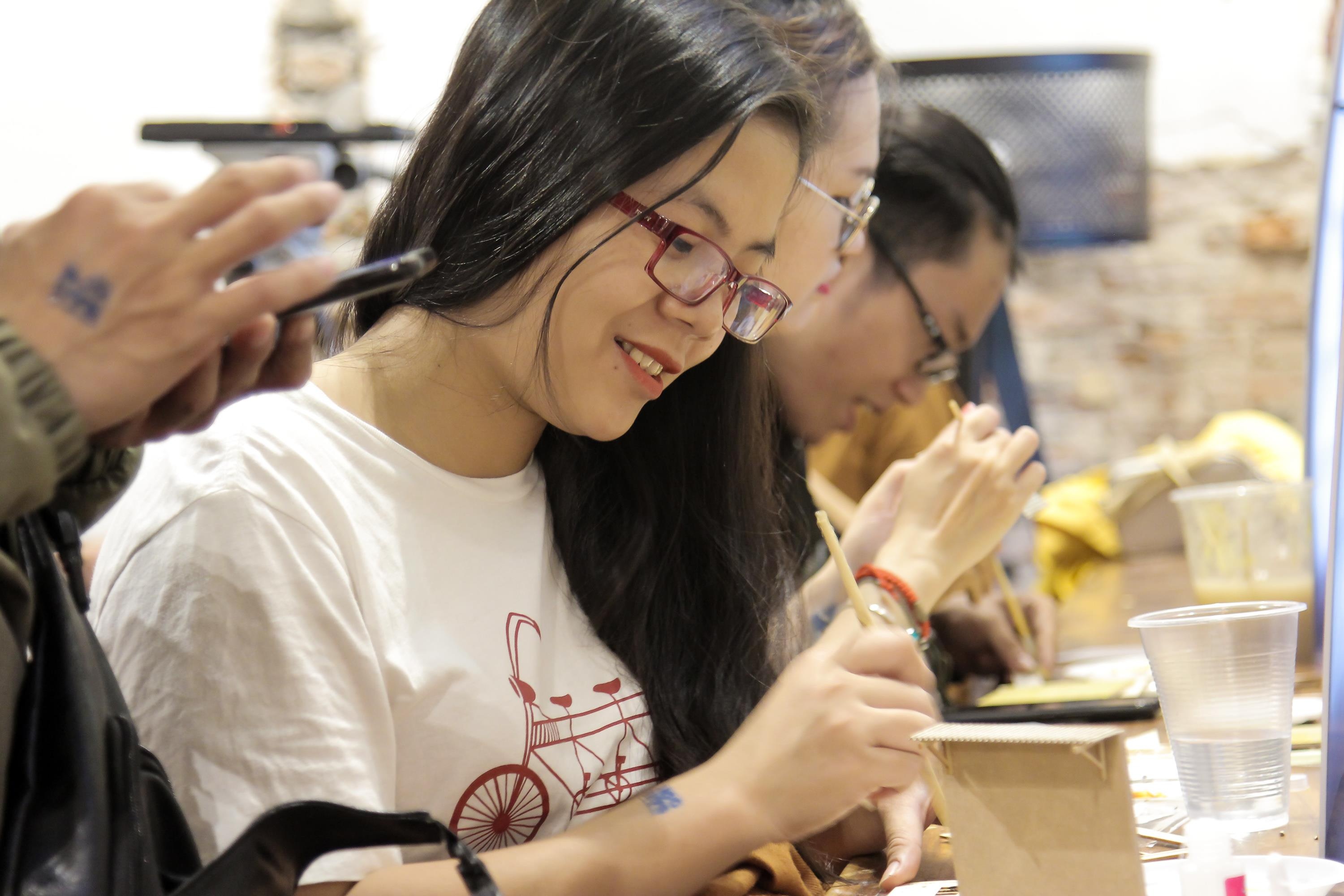 Kham pha Sai Gon xua qua nhung mo hinh sieu nho hinh anh