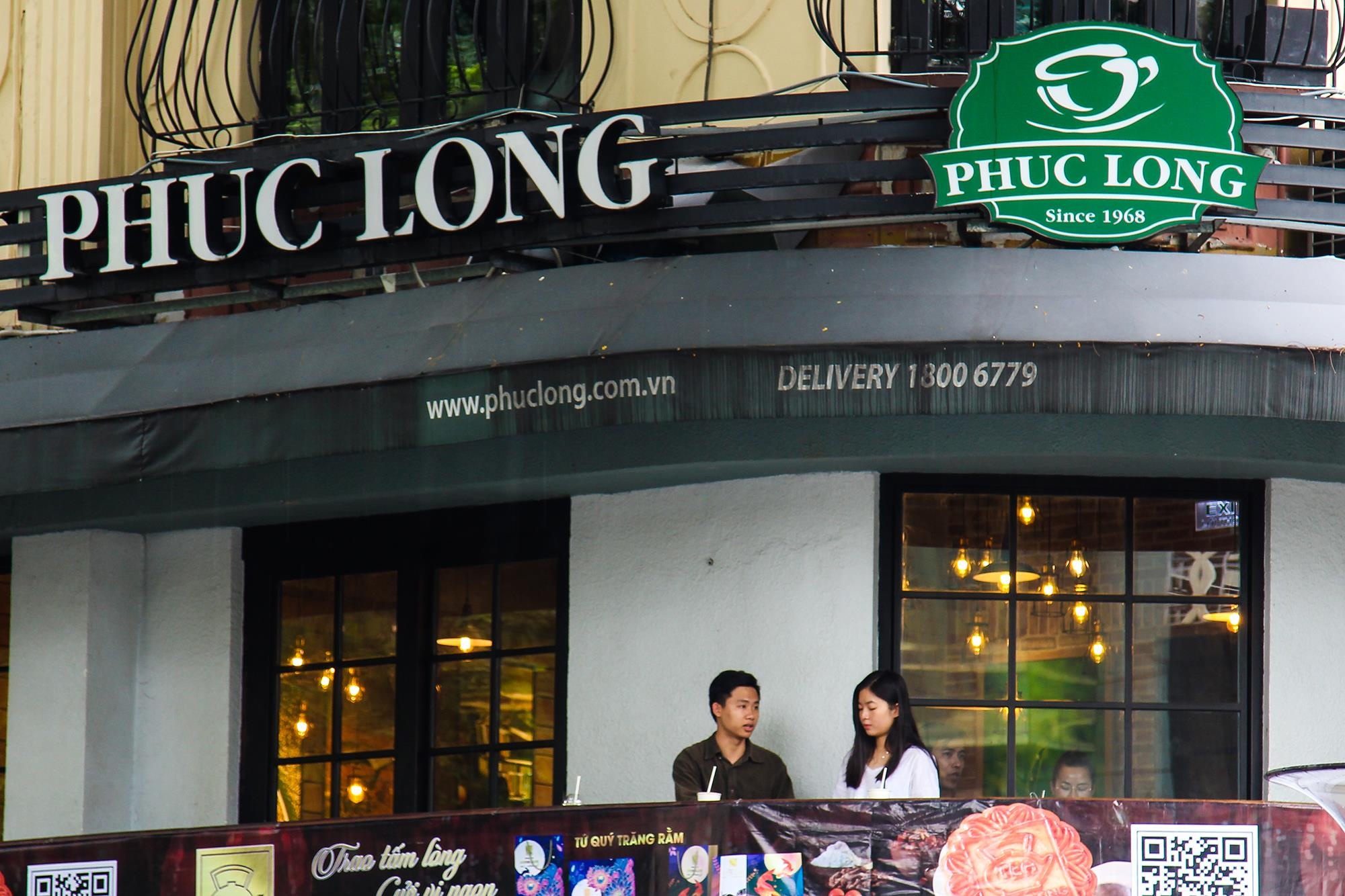 Phuc Long dong 2 cua hang dac dia, tin do tra sua noi gi? hinh anh