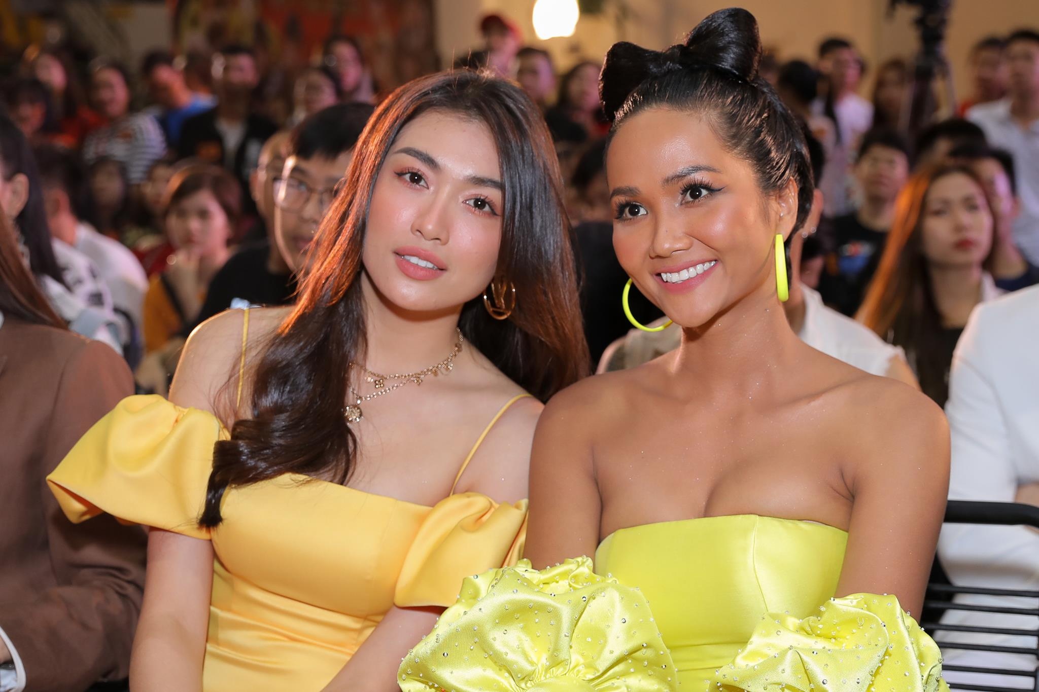 H'Hen Nie tu thien 300 trieu dong sau chien thang Cuoc dua ky thu hinh anh