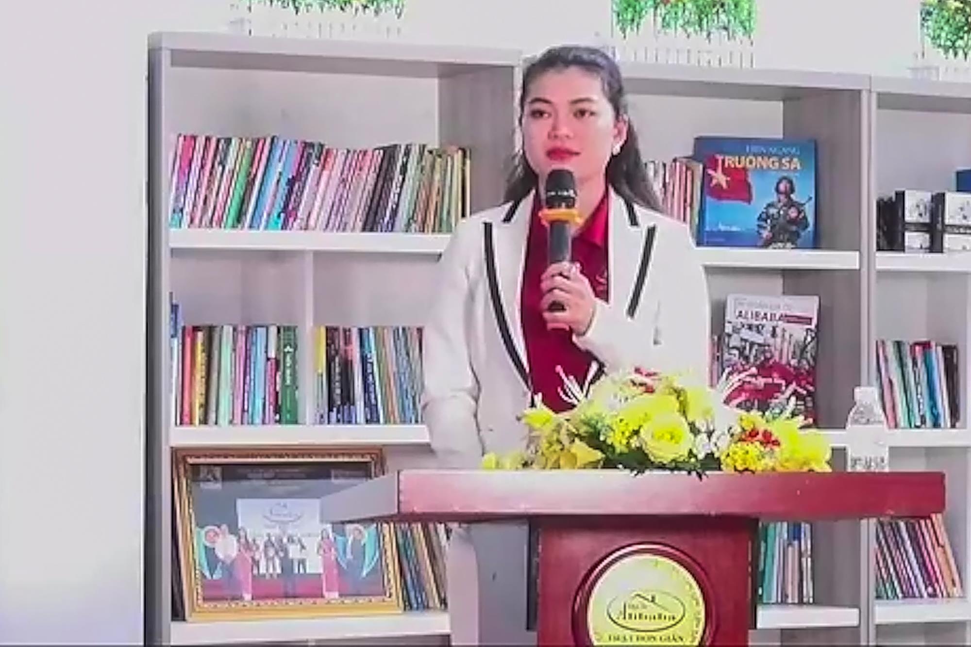 Alibaba noi gi sau khi lanh dao bi bat? hinh anh