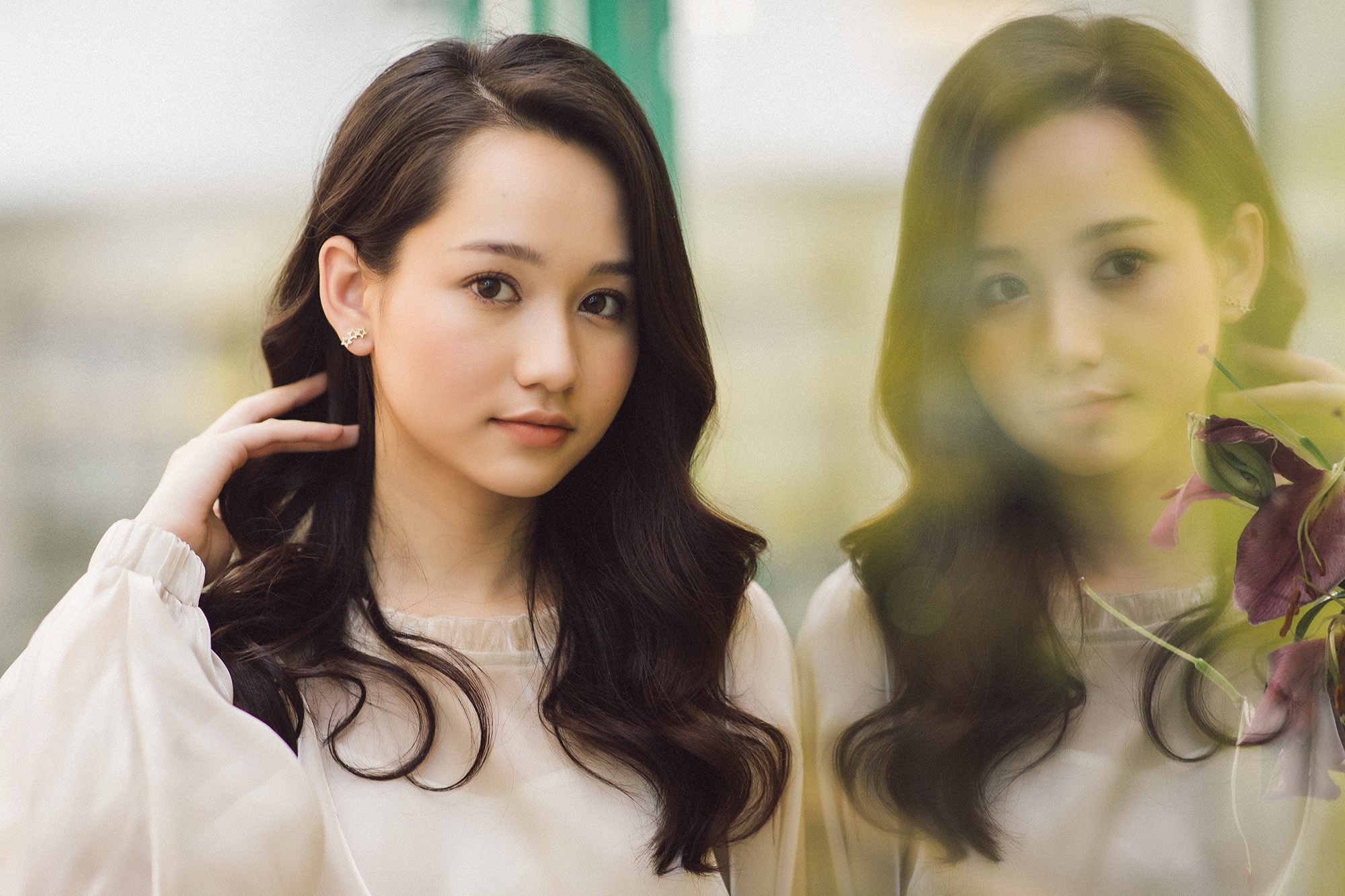 Ha Lan 'Mat biec': 'Se mac do sexy neu phu hop' hinh anh