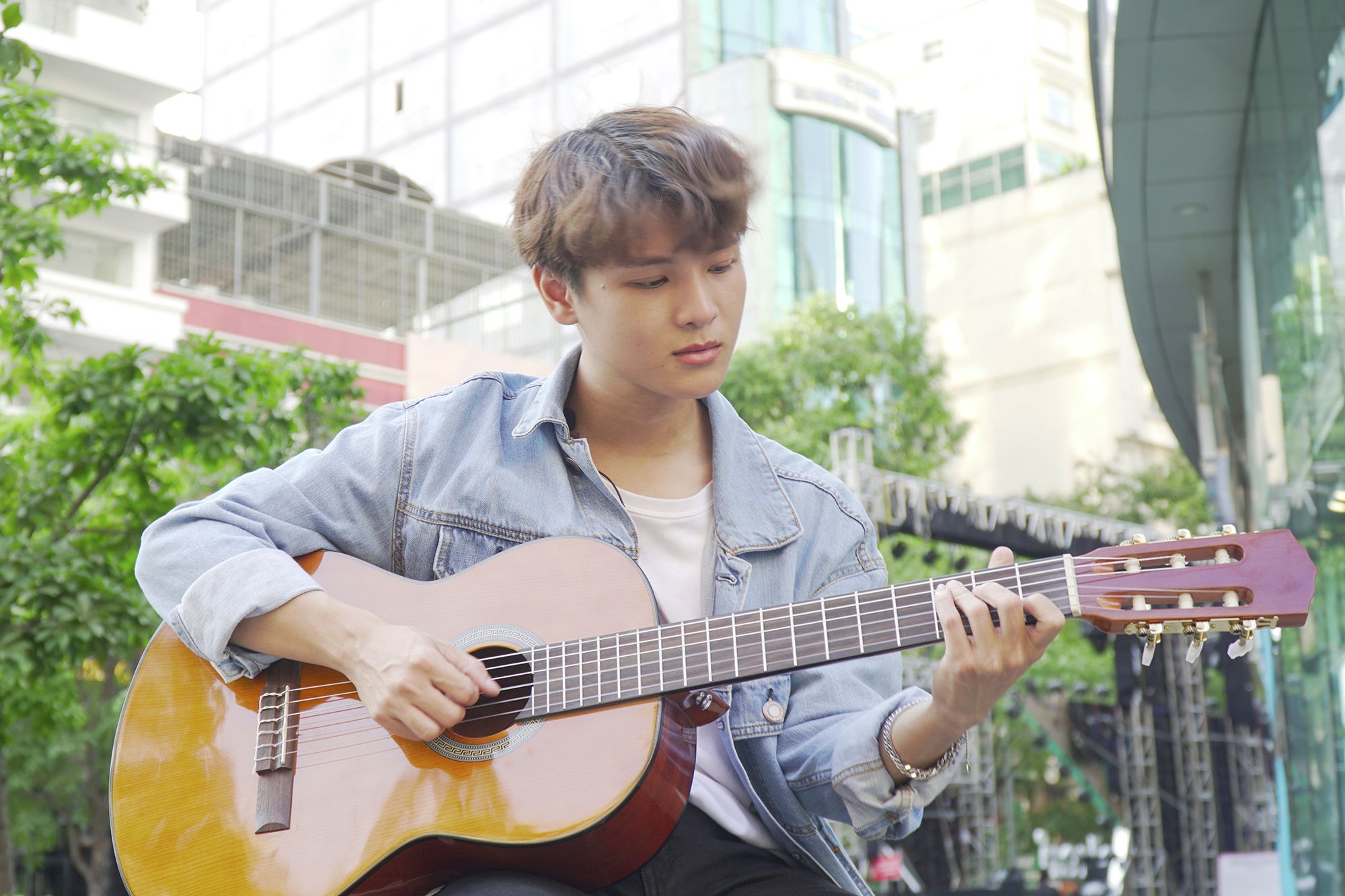 Pham Dinh Thai Ngan: 'Truoc Mat biec toi tung nghi se ve que cuoi vo' hinh anh