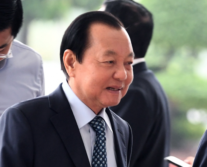 Bi thu Nhan noi ve quy trinh xu ly ky luat sau ket luan cua UBKTTU hinh anh