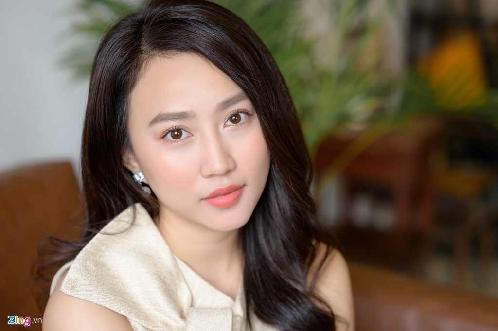 Huynh Hong Loan: 'Toi khong yeu Tien Linh de danh bong ten tuoi' hinh anh