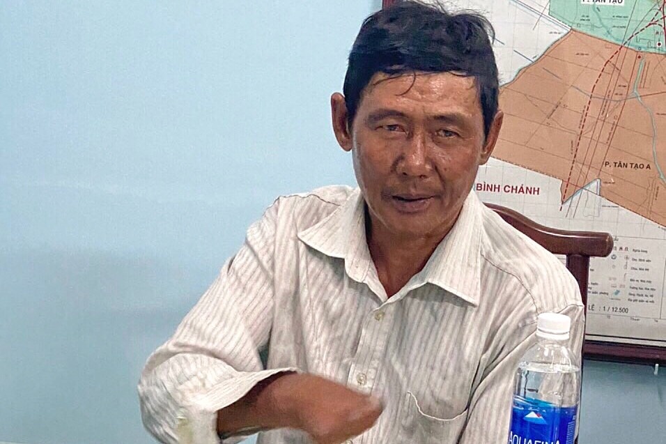 Cong an TP.HCM ly giai ly do nghi pham phong hoa lam 3 nguoi chet hinh anh