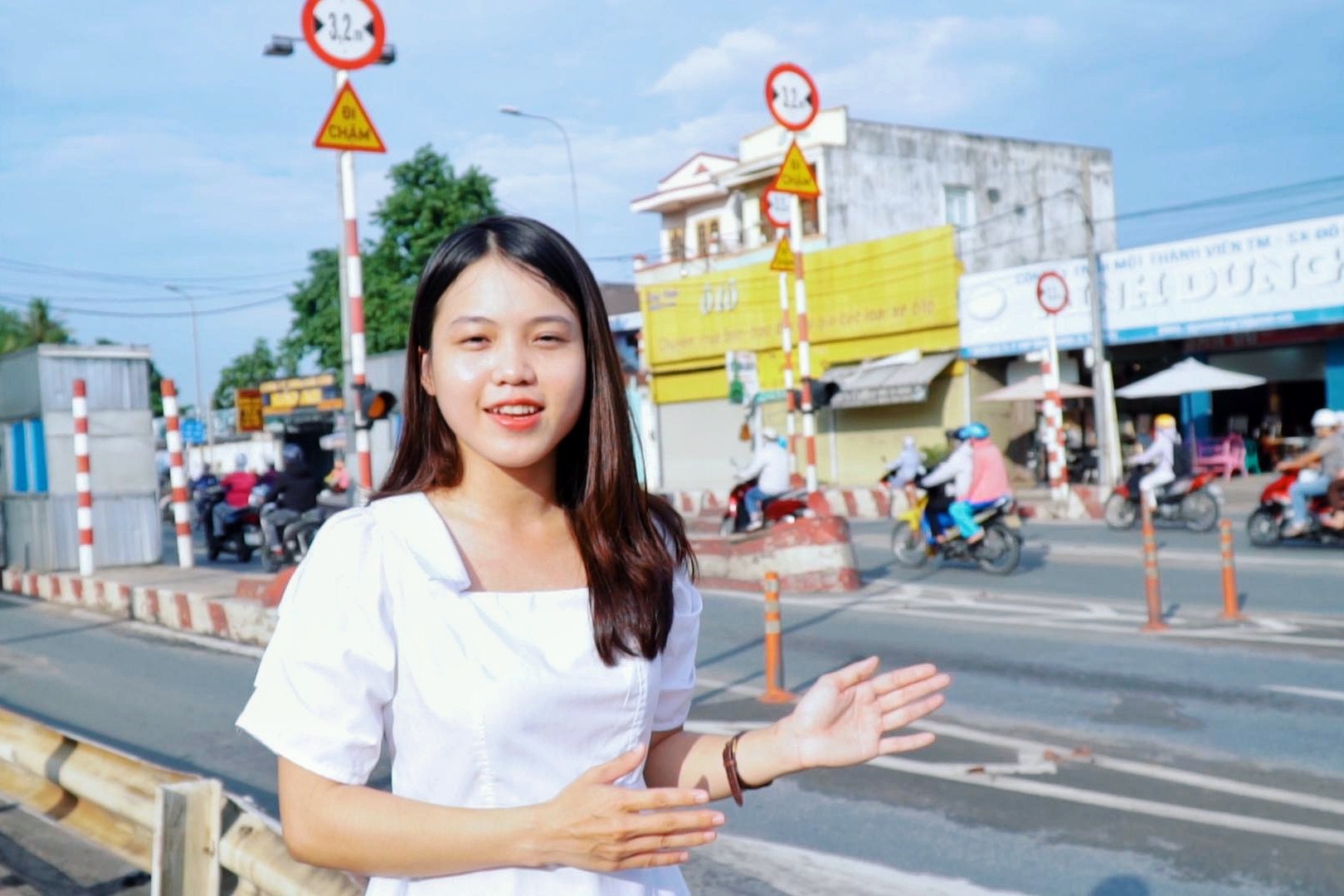 Tram thu phi bo hoang 5 nam gay ket xe cua ngo TP.HCM hinh anh