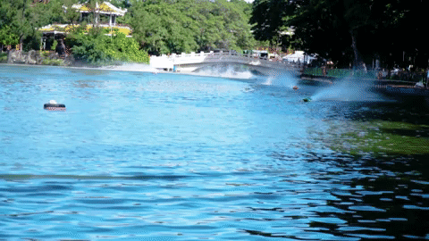 Thu choi mo hinh tau sieu toc o TP.HCM hinh anh