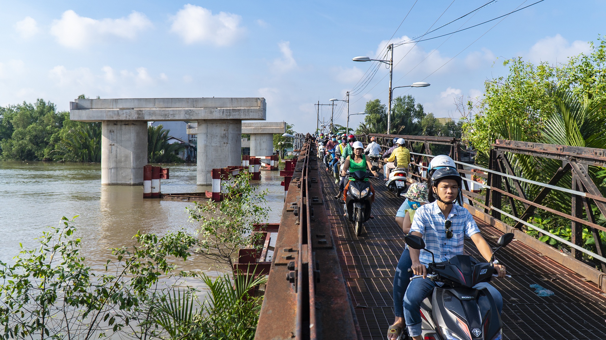 Nguoi dan TP.HCM 20 nam mon moi cho cau moi hinh anh