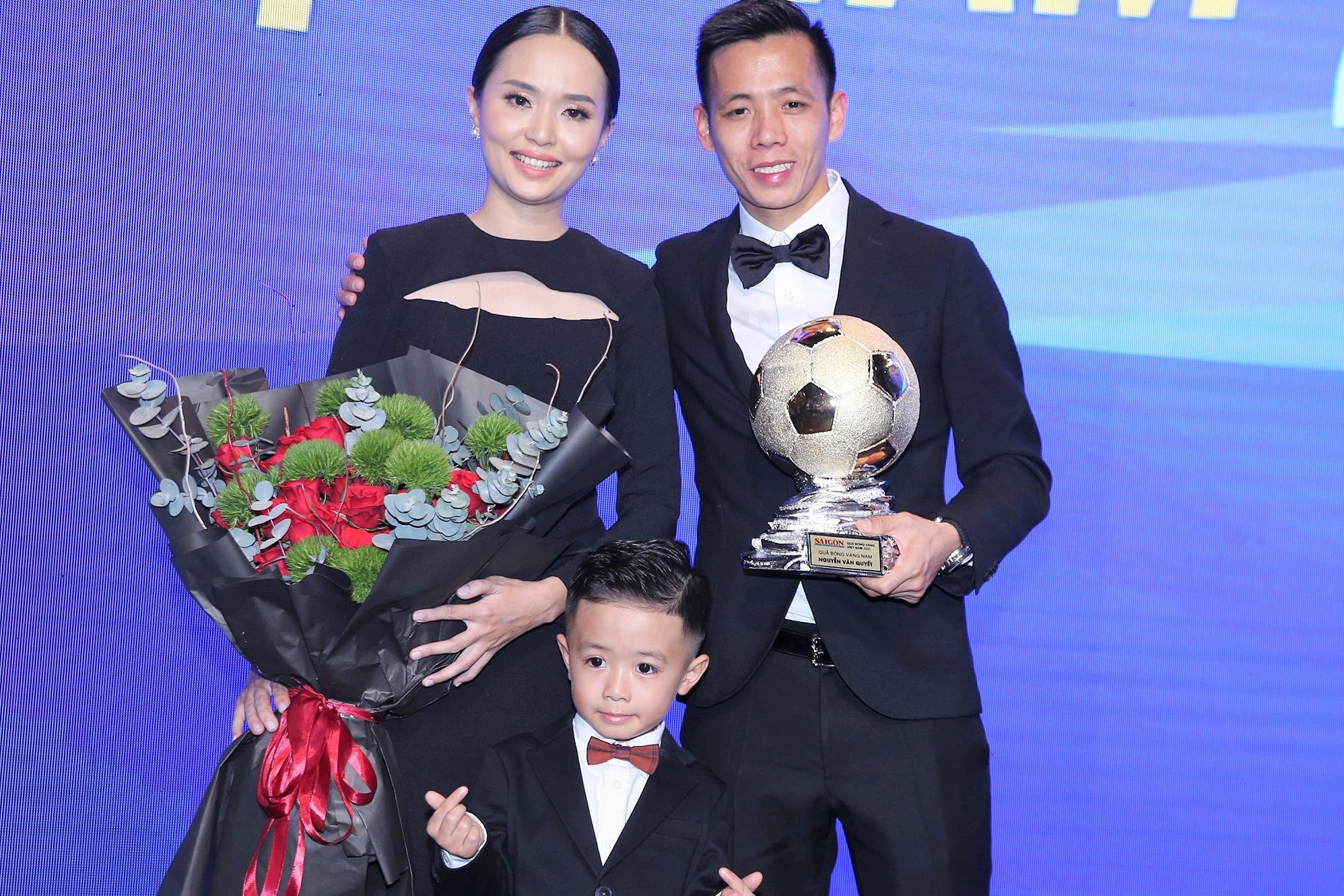 Vo Van Quyet tu hao ve chong hinh anh