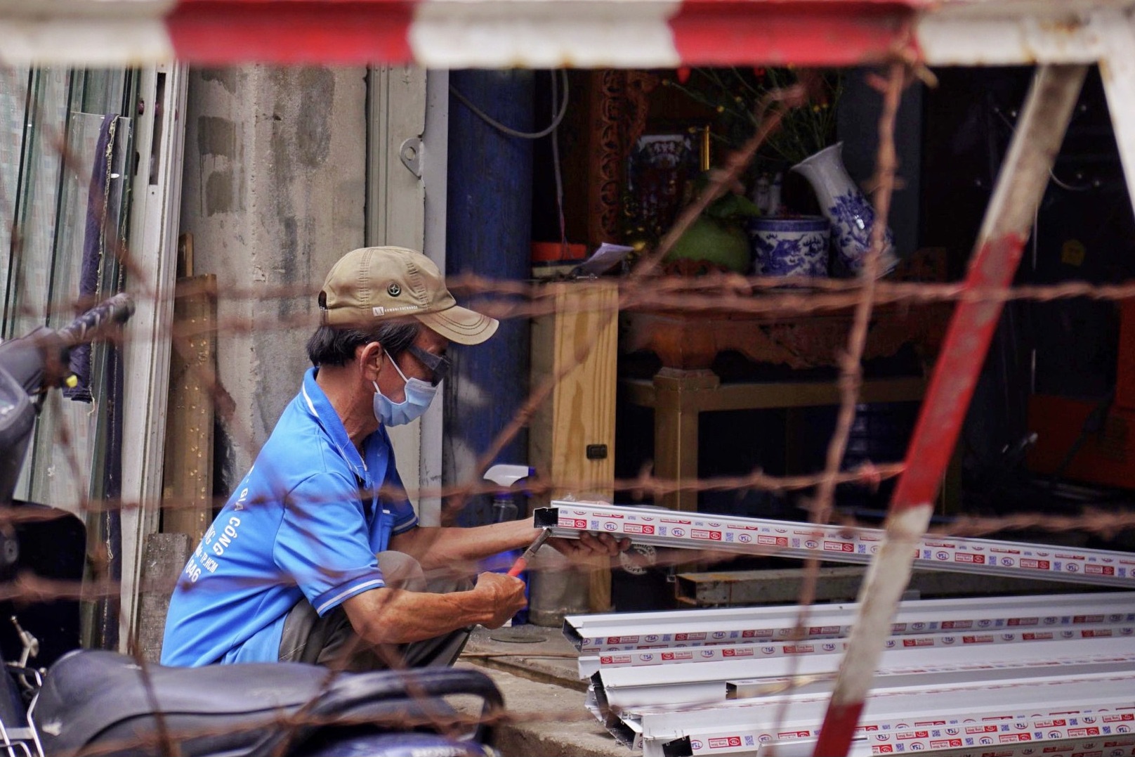 Phong toa nhieu khu vuc o Go Vap hinh anh