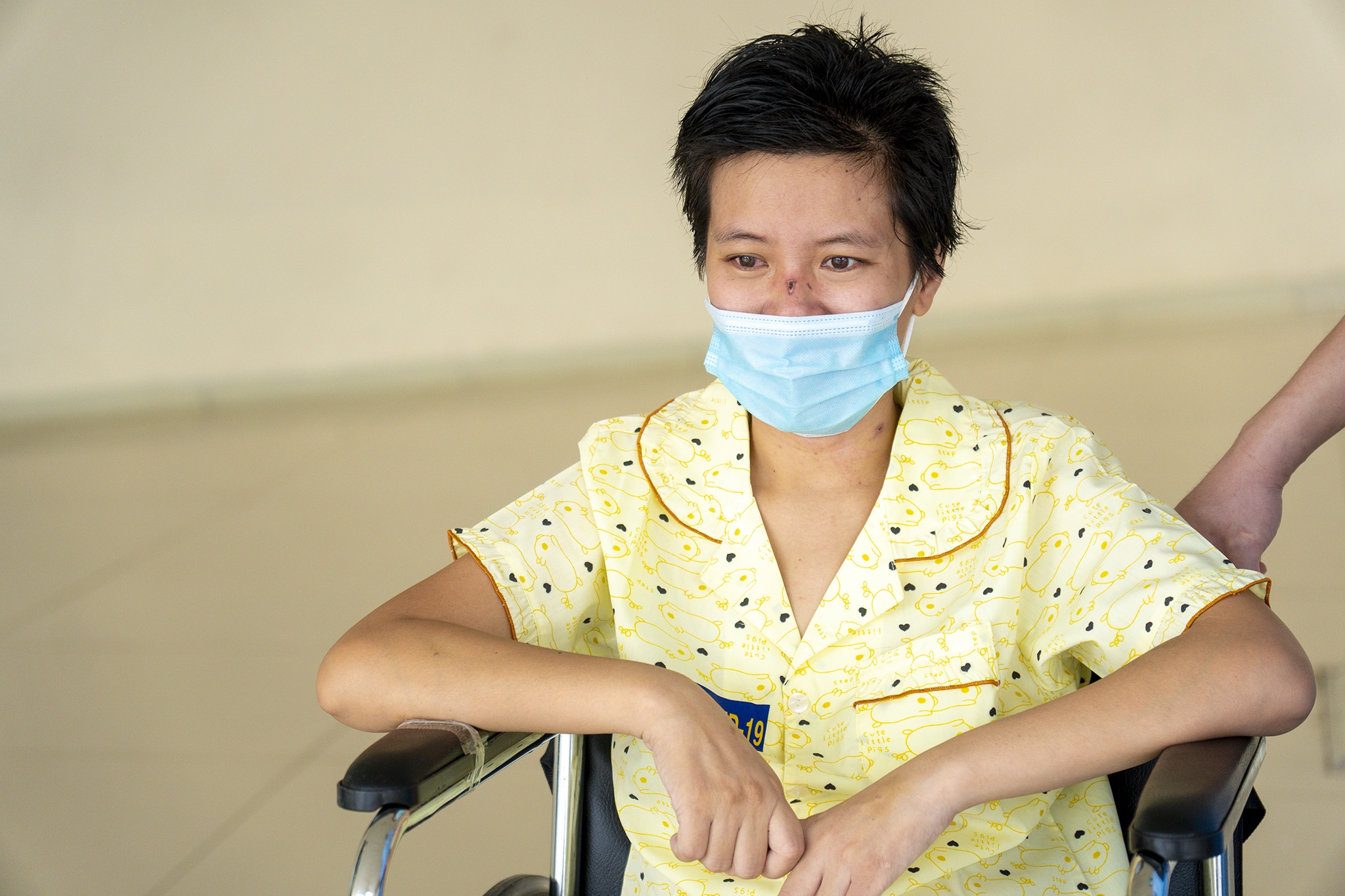 20 ngay vuot qua Covid-19 cua nu dieu duong o TP.HCM hinh anh