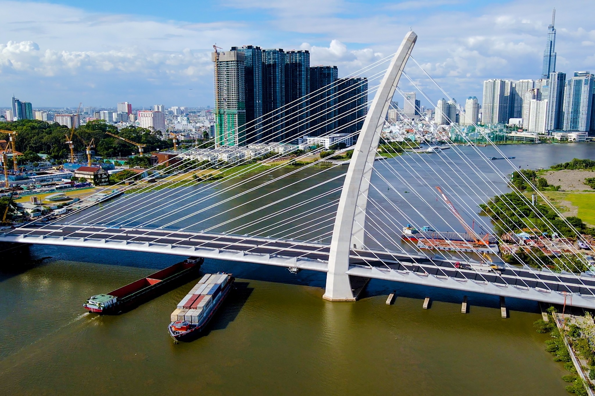 Nguoi TP.HCM: Thu Thiem 2 la cau dep nhat tu truoc toi nay hinh anh