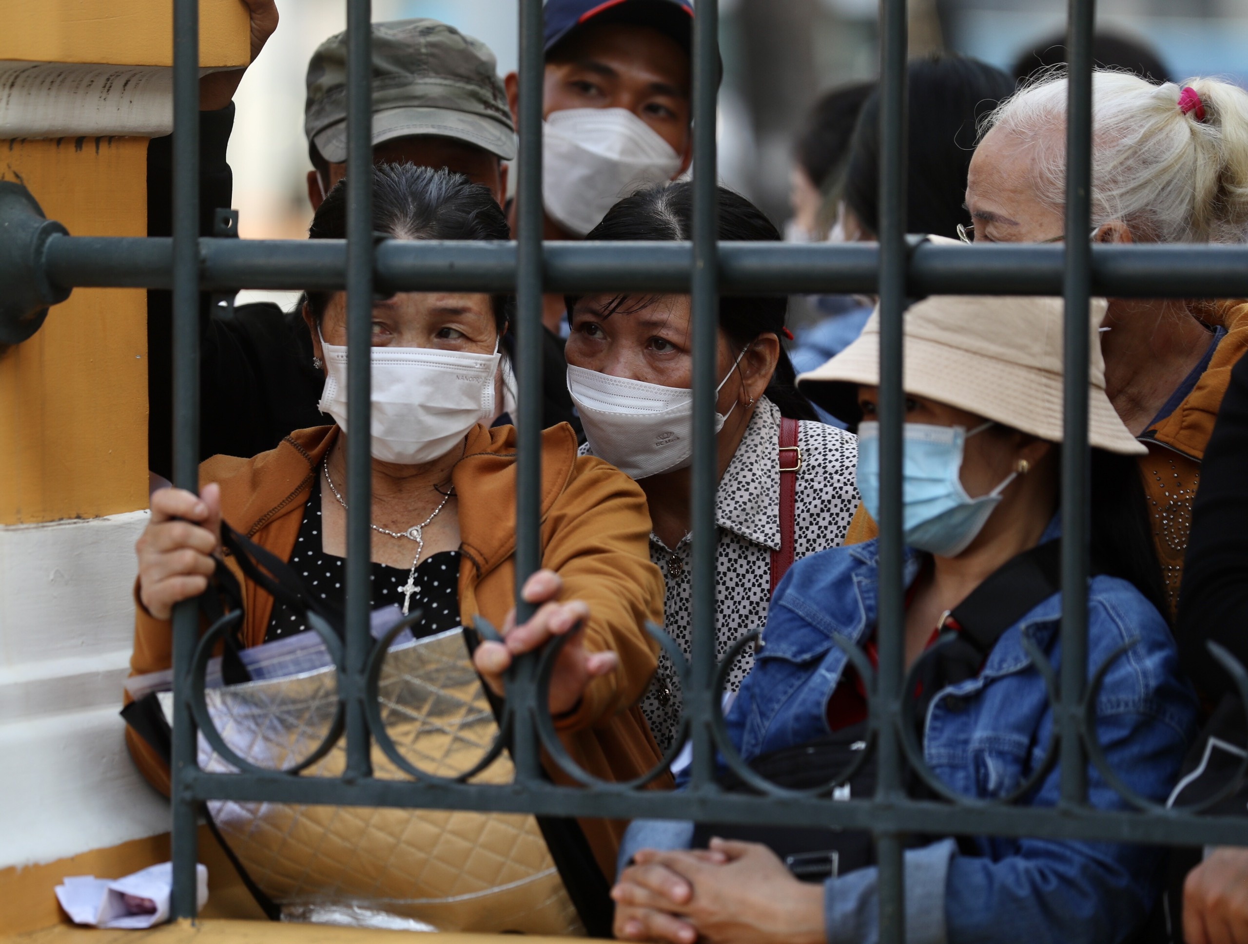 Bi hai vu Alibaba: 'Gia dinh toi tan nat sau khi mua 9 manh dat' hinh anh