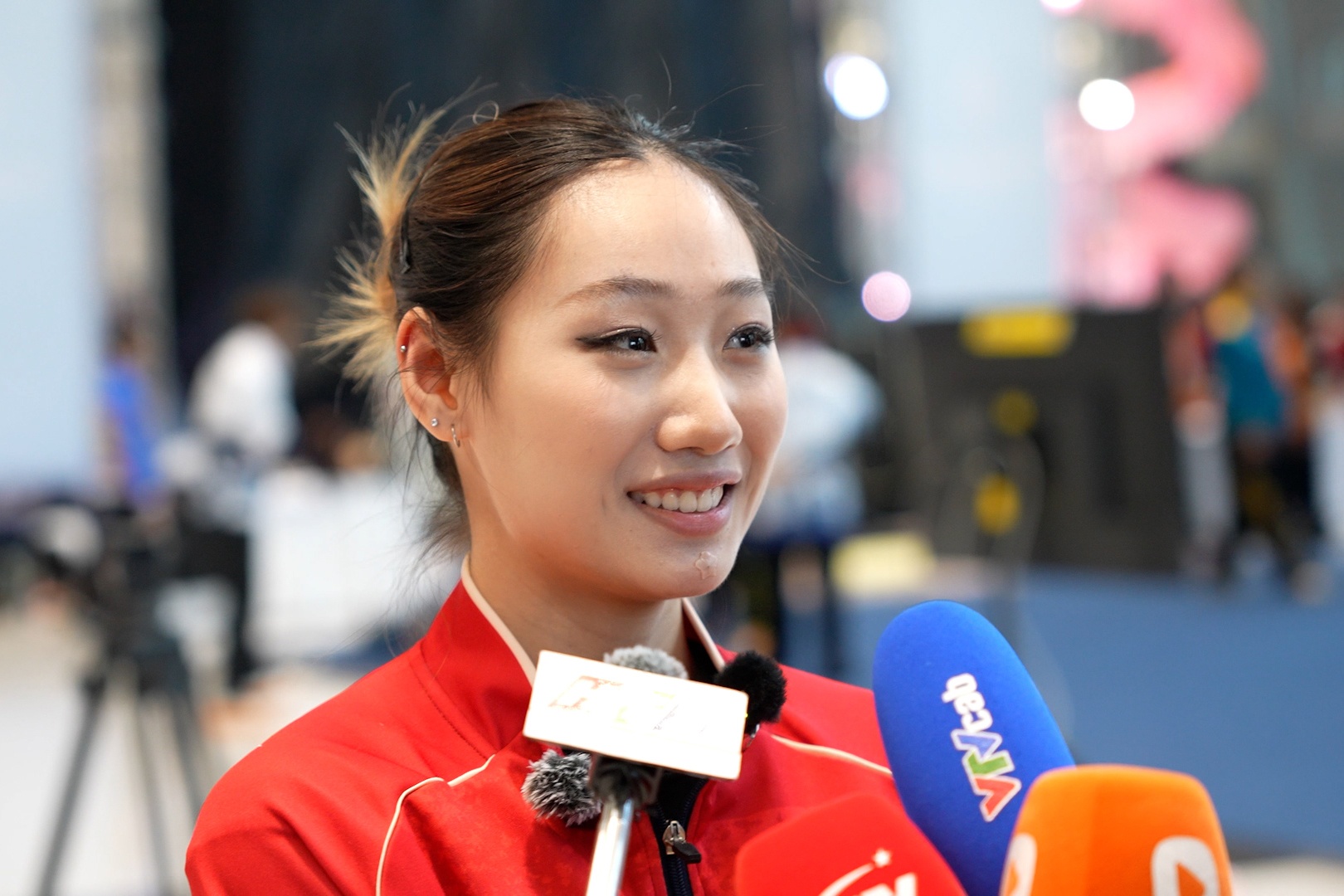 'Hot girl wushu' Phuong Nhi nen dau gianh HCB SEA Games 33 hinh anh