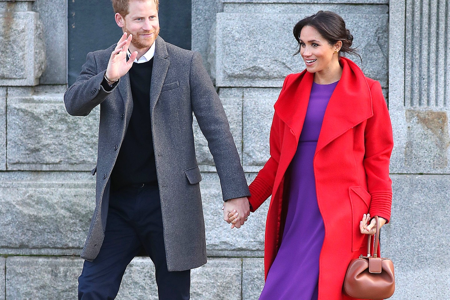 Thoi trang bau cua Meghan Markle dep me man xung tam Cong nuong Anh hinh anh