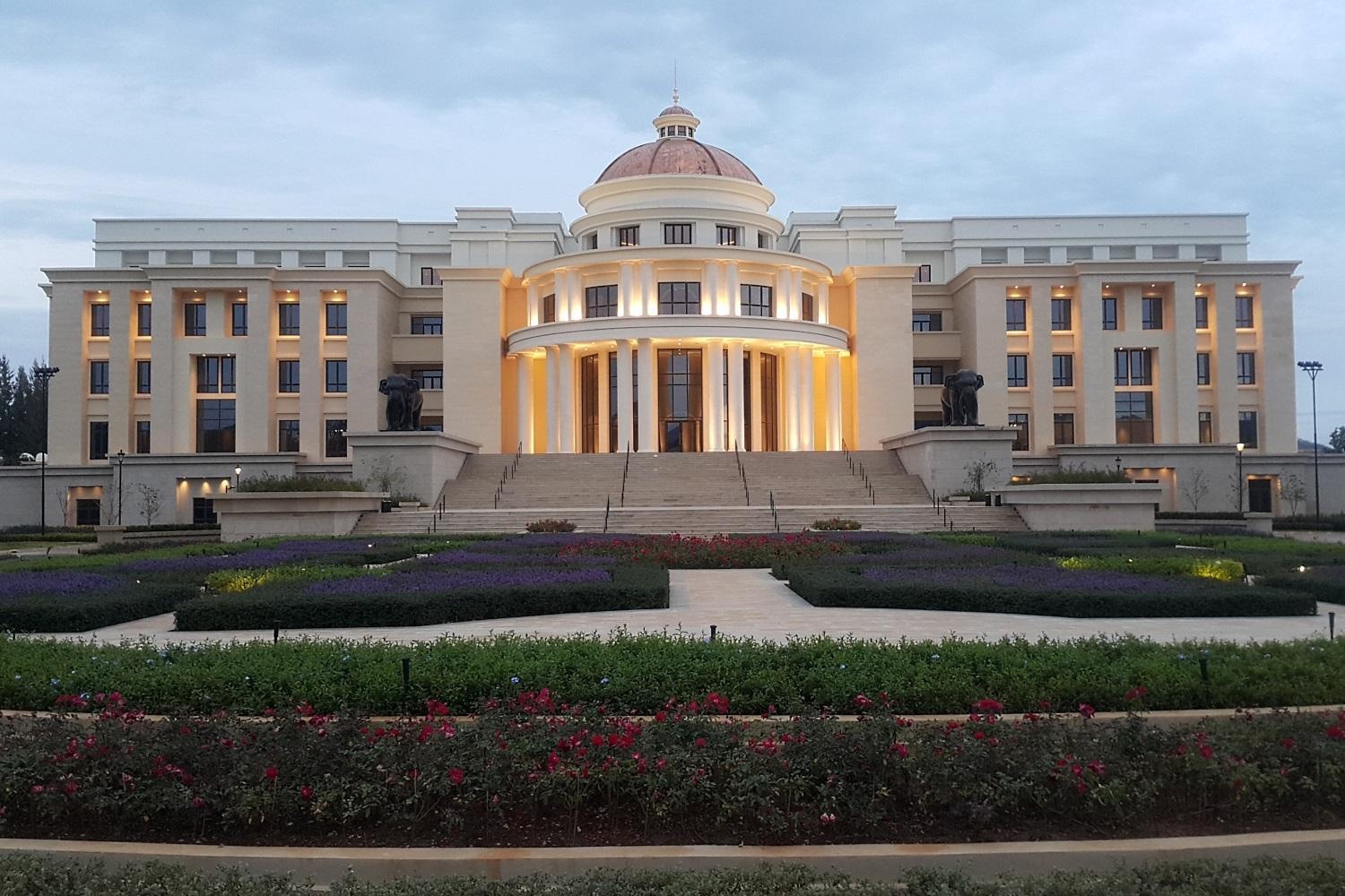 Ty phu giau nhat Thai Lan don duong cho de che ty do trong trieu dai moi anh 5