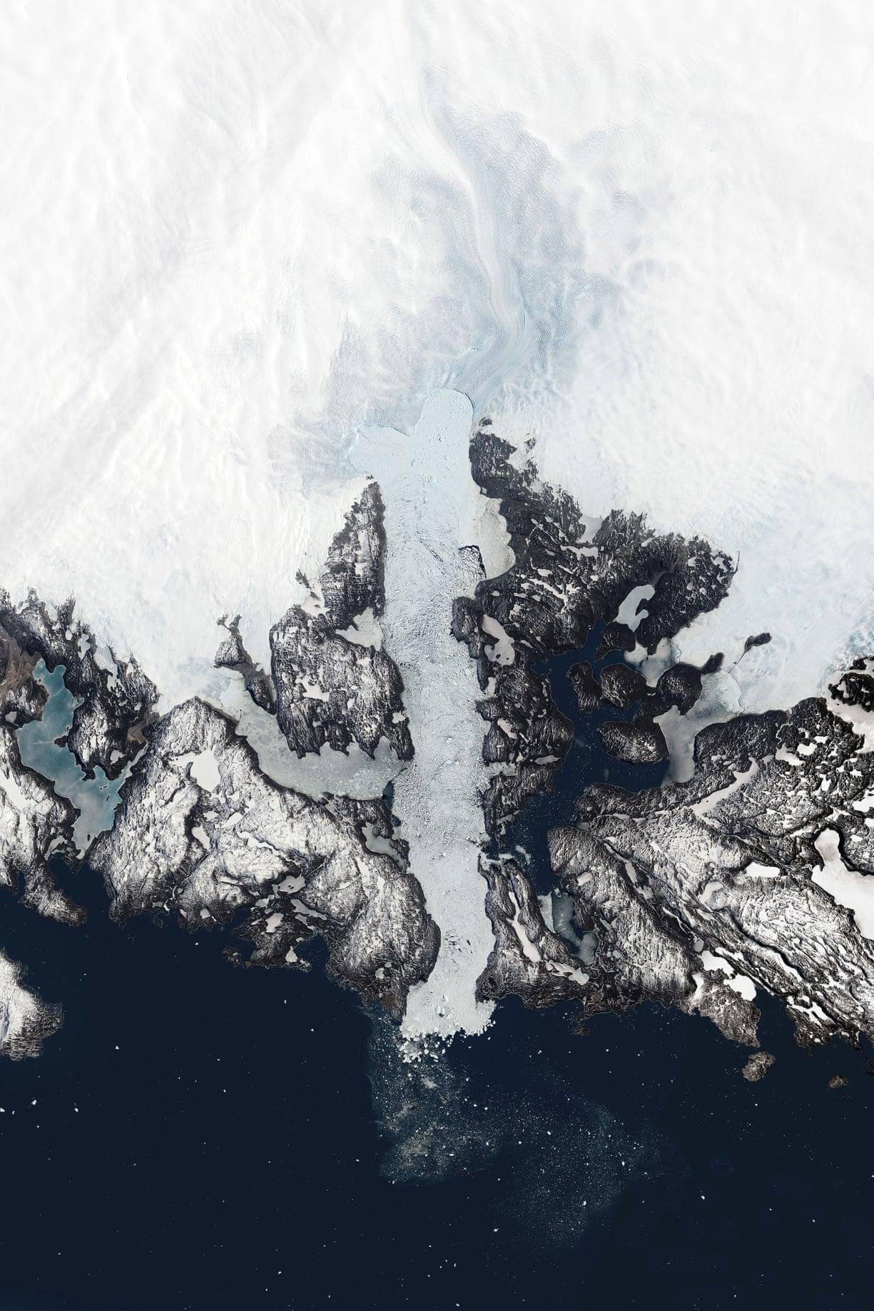 Bang tan bao dong vi bien doi khi hau anh 11