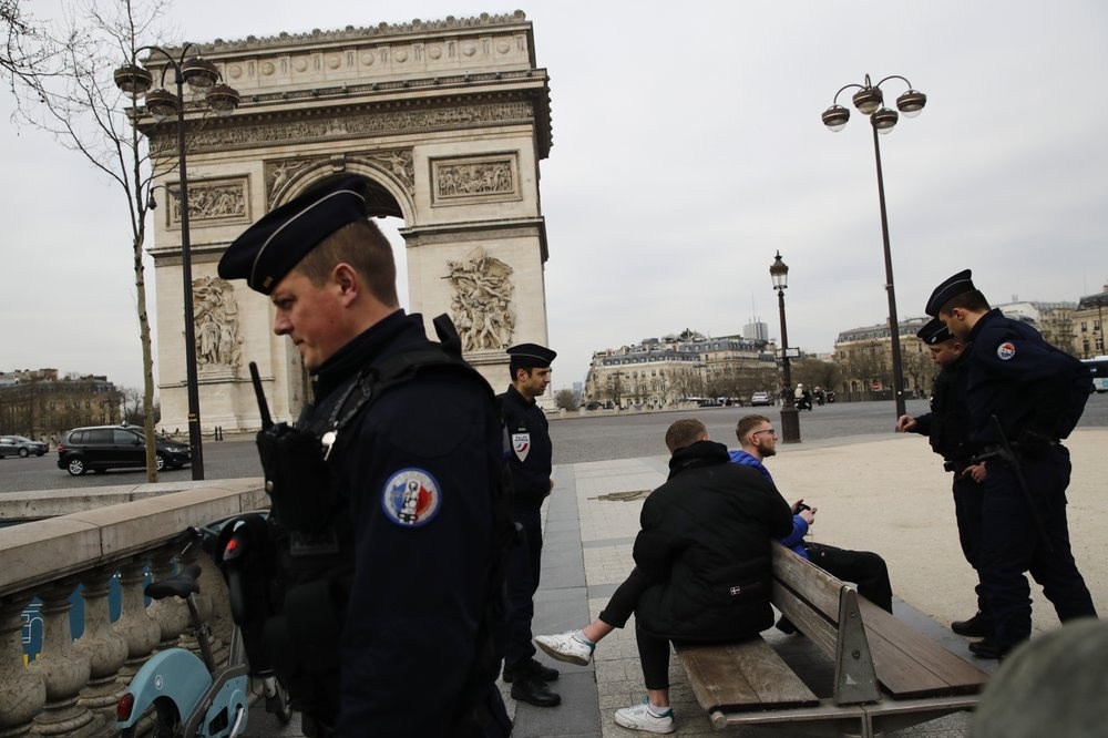 Tay Ban Nha co tren 11.000 truong hop nhiem virus corona hinh anh