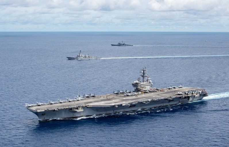 ‘Se khong khon ngoan neu Trung Quoc gay roi voi hai tau san bay My’ hinh anh