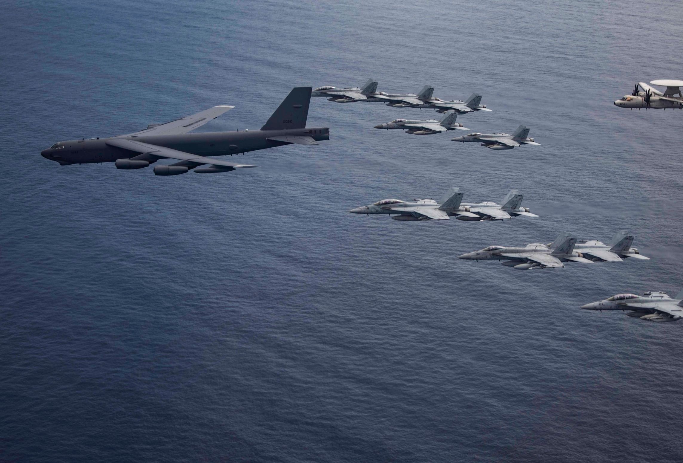 Buoc ngoat trong chinh sach cua My voi TQ o Bien Dong hinh anh