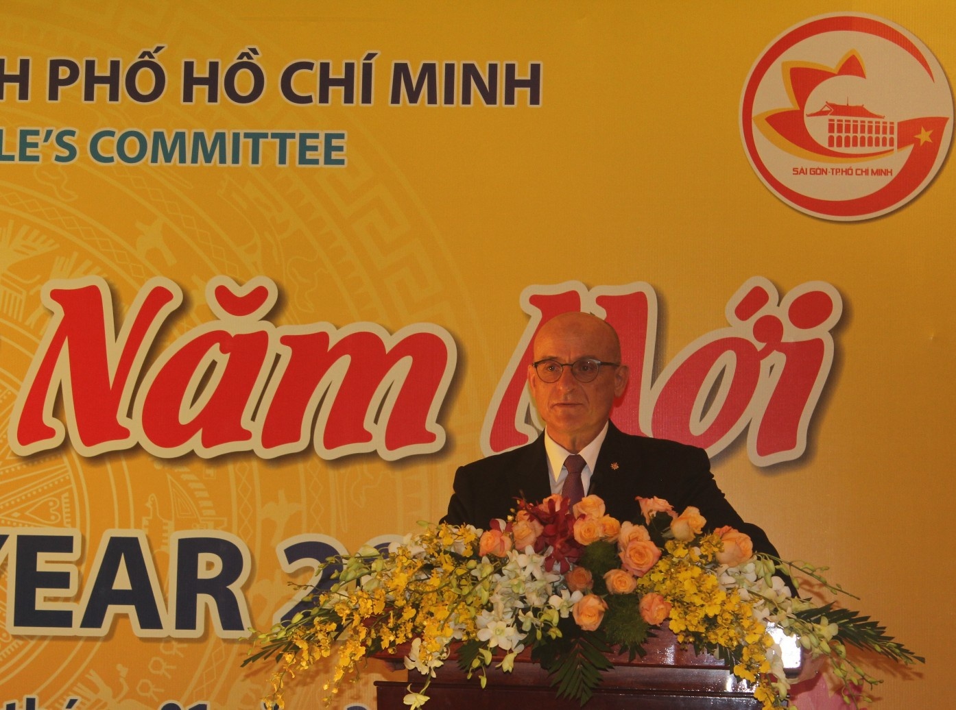 gap go tong lanh su anh 2