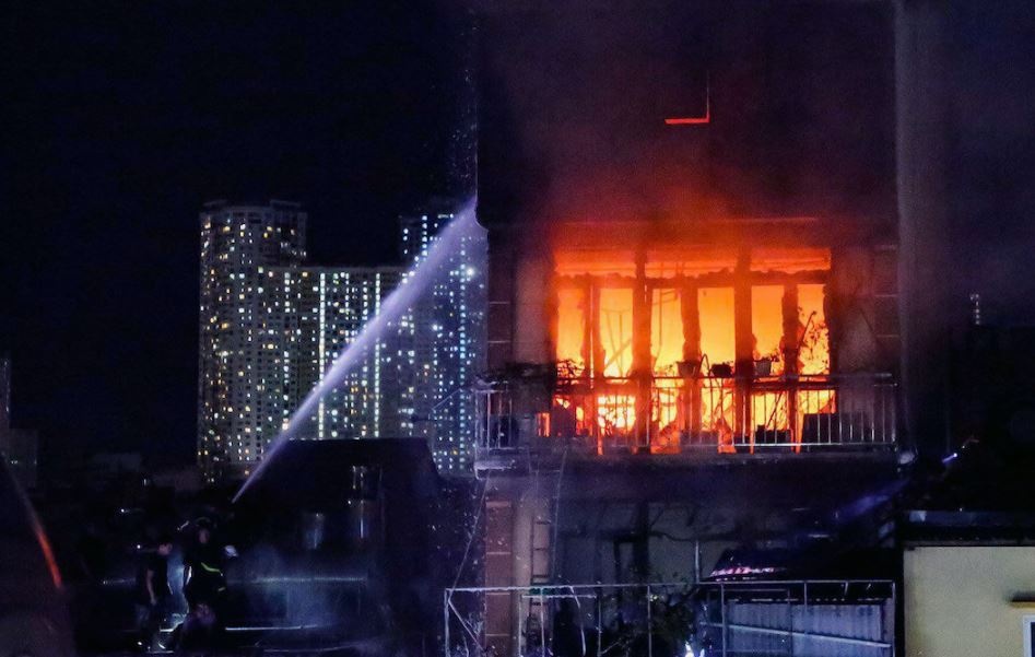 It nguoi chu dong cho tinh huong 'chay loi nao khi nha minh chay' hinh anh