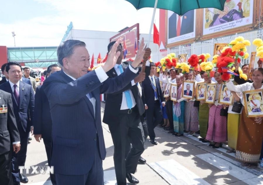 Chu tich nuoc To Lam anh 3