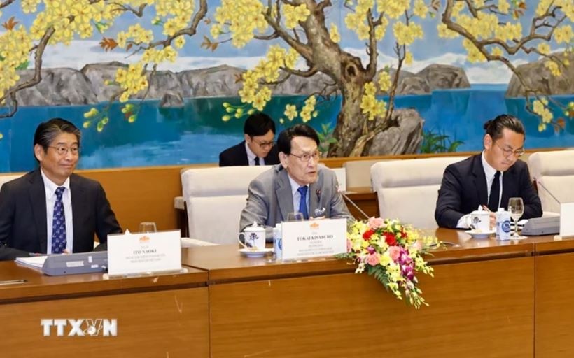 Tran Thanh Man anh 4