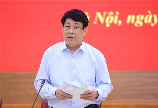 Thuong truc Ban Bi thu Luong Cuong lam viec voi Dang uy Khoi DNTW hinh anh