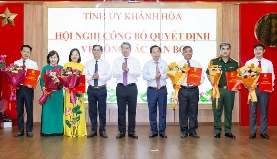 Nguyen Tan Y Khanh Hoa anh 2