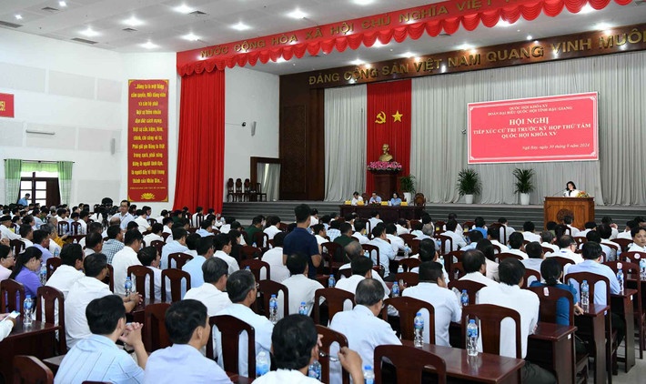 Quang cảnh hội nghị. Ảnh: Lâm Hiển.