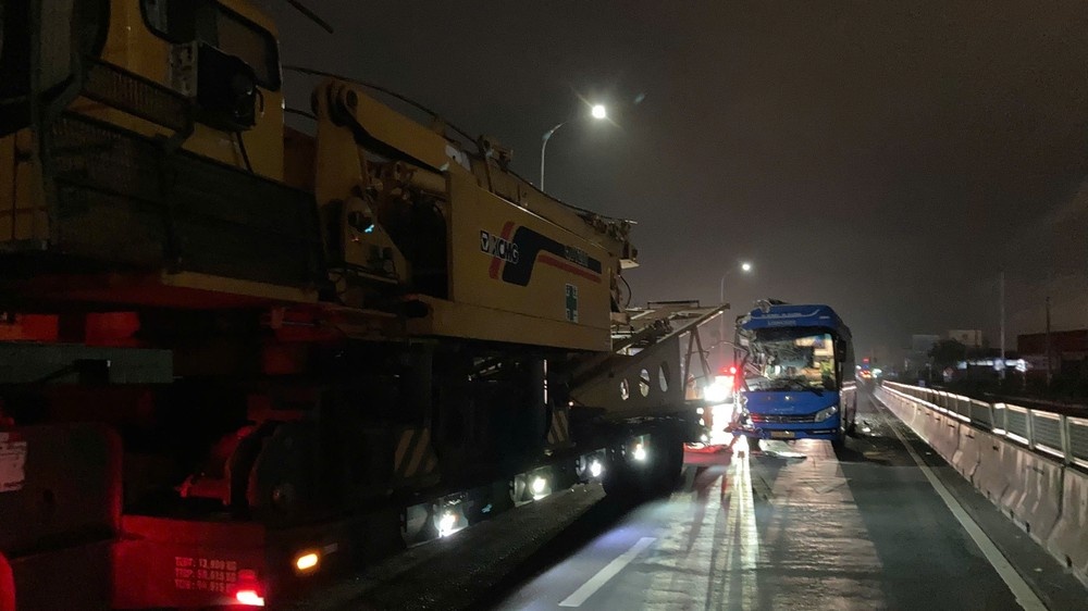 Xe giuong nam nat dau anh 5