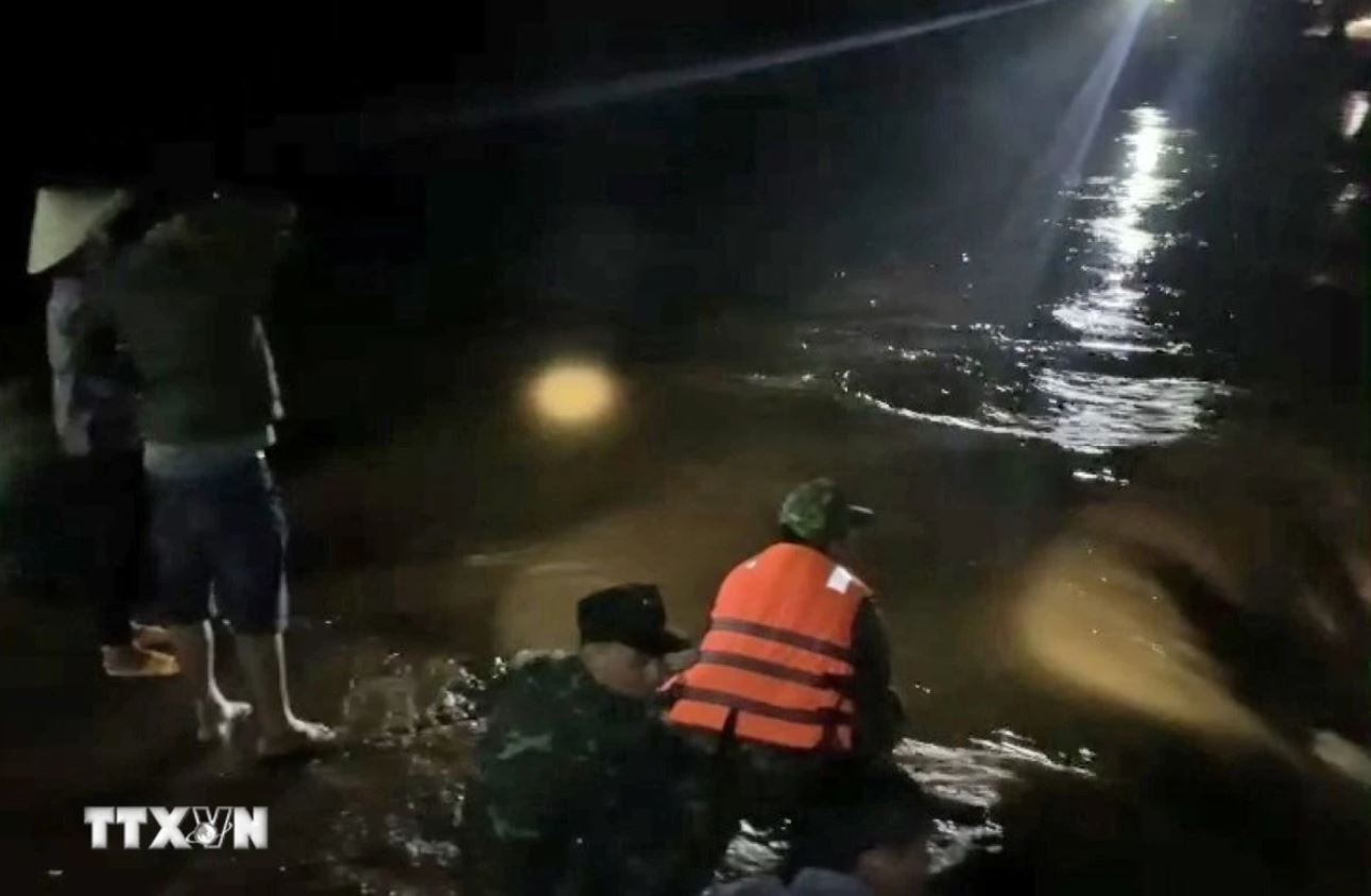 Lu cuon Nghe An anh 1