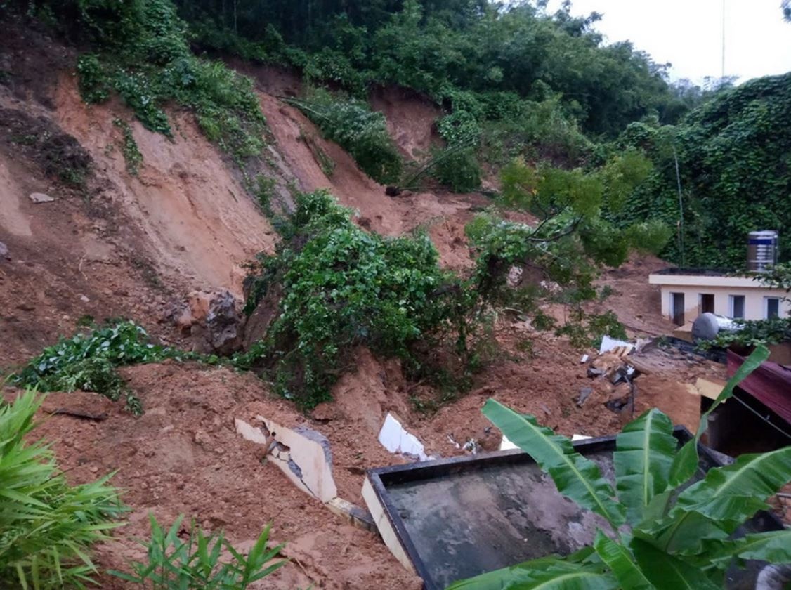 Khan cap Thanh Hoa anh 1