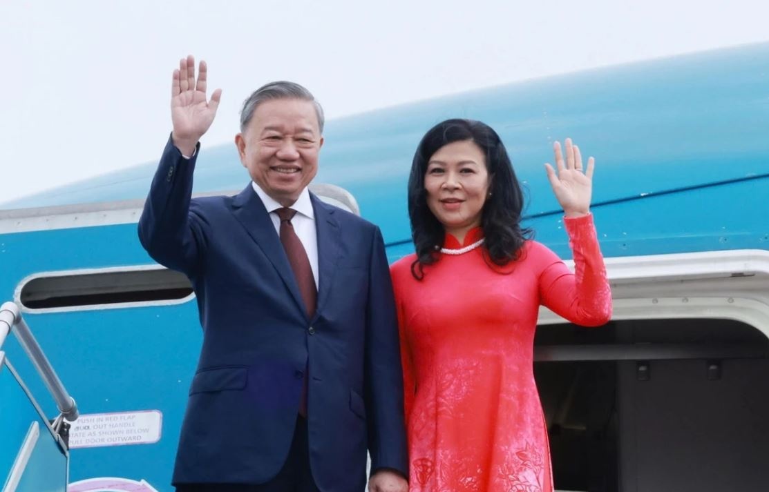 Tong Bi thu bat dau len duong du Khoa hop 79 DHD LHQ, tham Cuba hinh anh