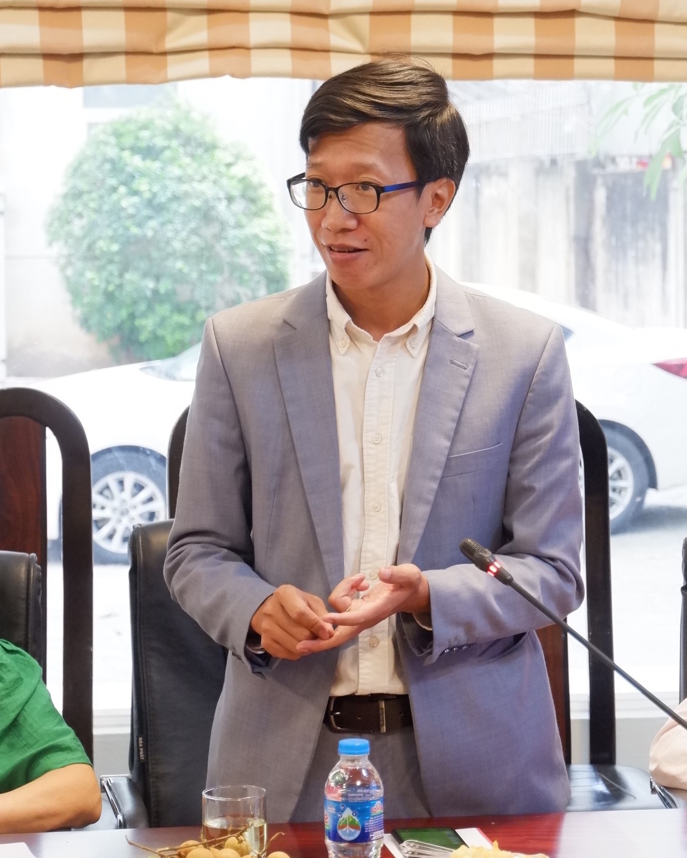 AI trong xuat ban anh 2