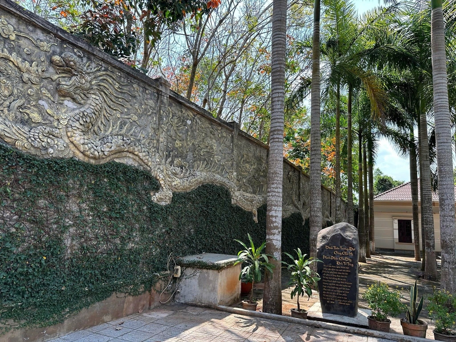 Tho tren da nghe thuat duoc xac nhan Ky luc Viet Nam hinh anh