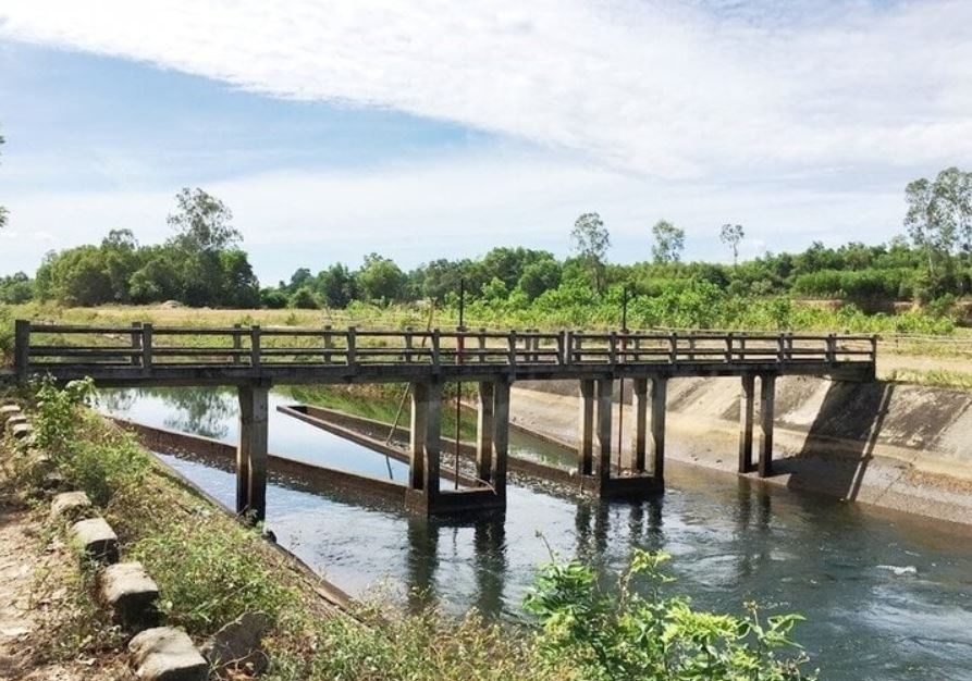 Nam sinh lop 10 o Quang Nam chet duoi hinh anh