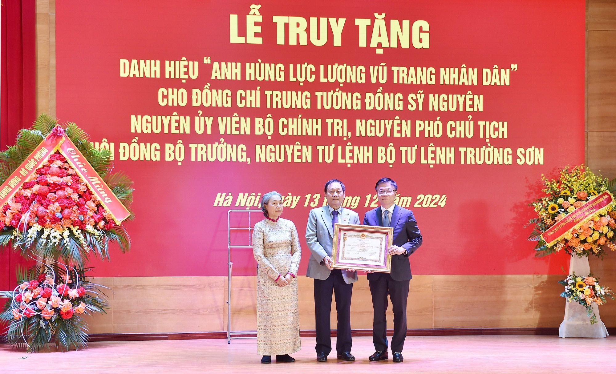 Dong Sy Nguyen Truong Son anh 2